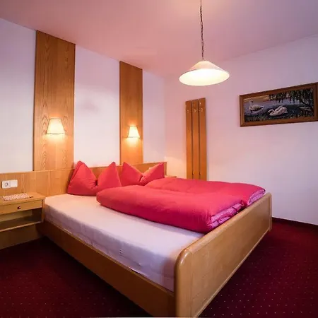 Alberts Bellevue Apartment